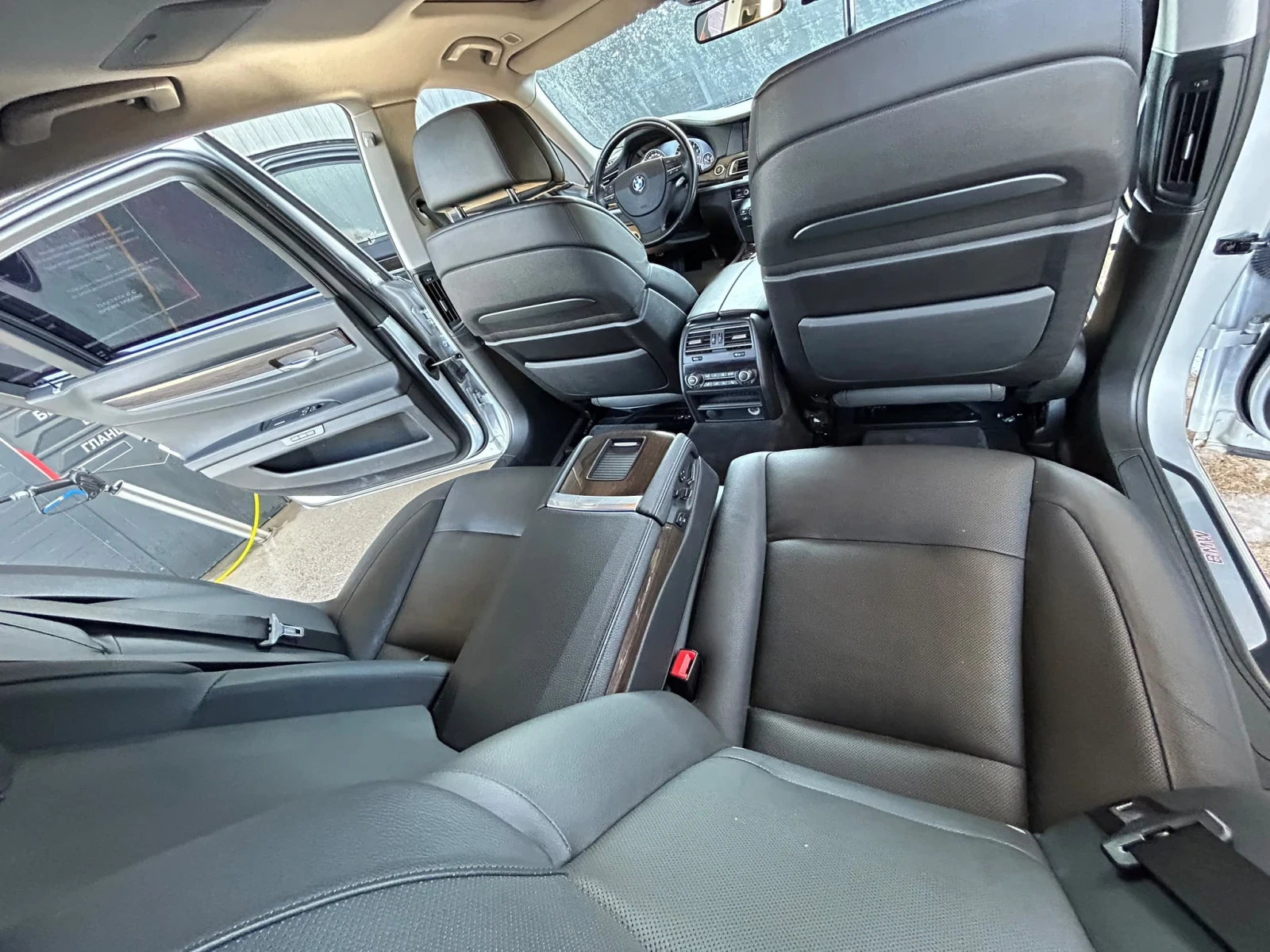 BMW 750 LI, снимка 3 - Автомобили и джипове - 55740802