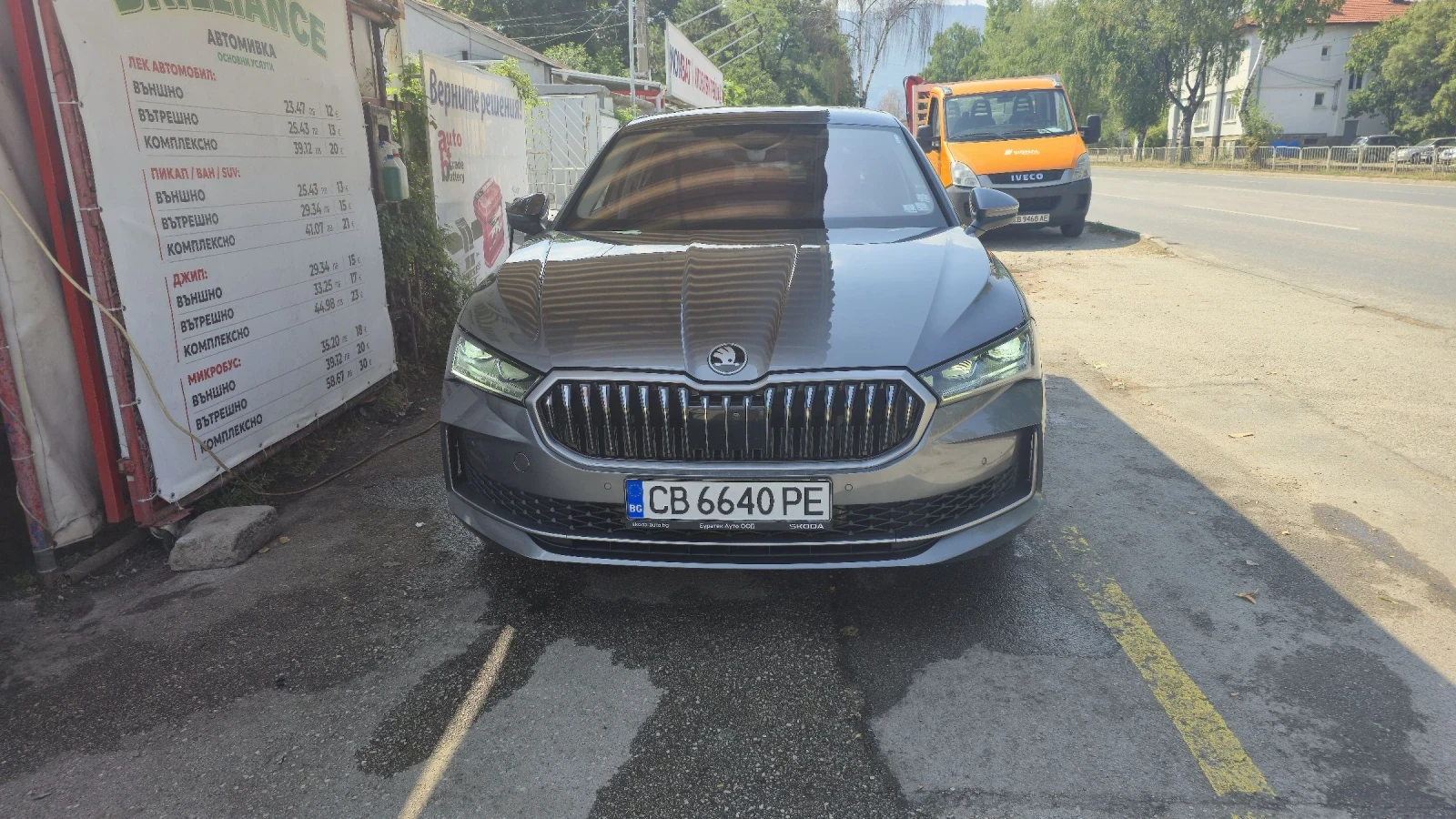 Skoda Superb, снимка 2 - Автомобили и джипове - 55808956