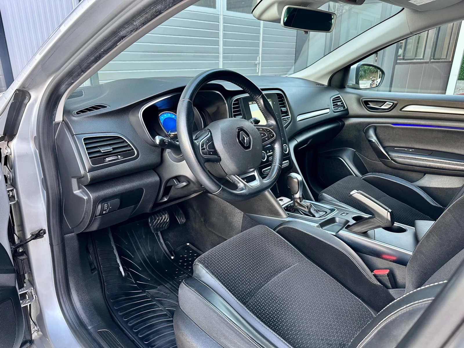 Renault Megane 1.5DCI KEYLESS ������� ��������� ��� ��������� | Mobile.bg � ����������� 8