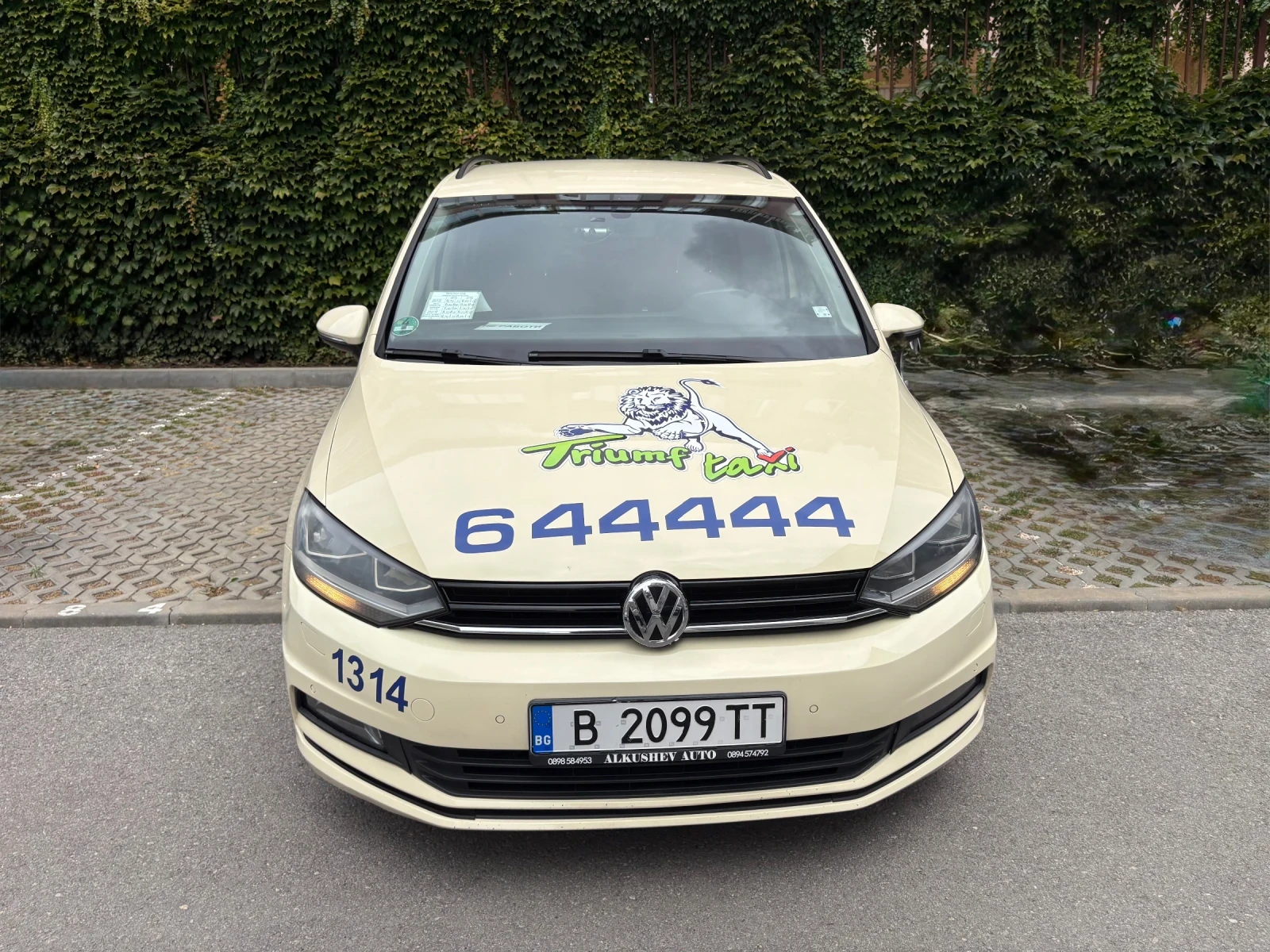 VW Touran 2.0 115hp, снимка 2 - Автомобили и джипове - 56232998