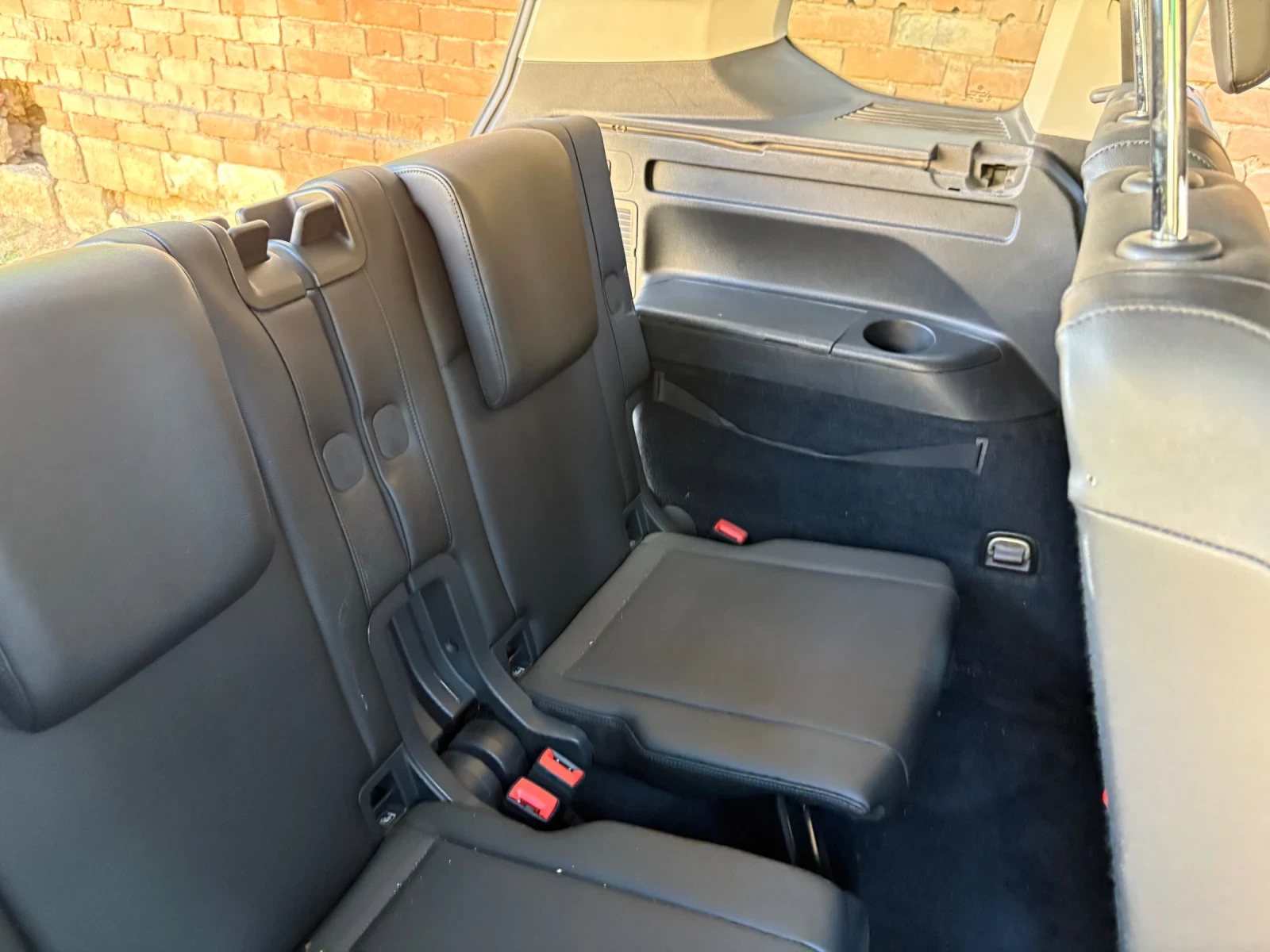 VW Touran 2.0 115hp, снимка 9 - Автомобили и джипове - 56232998