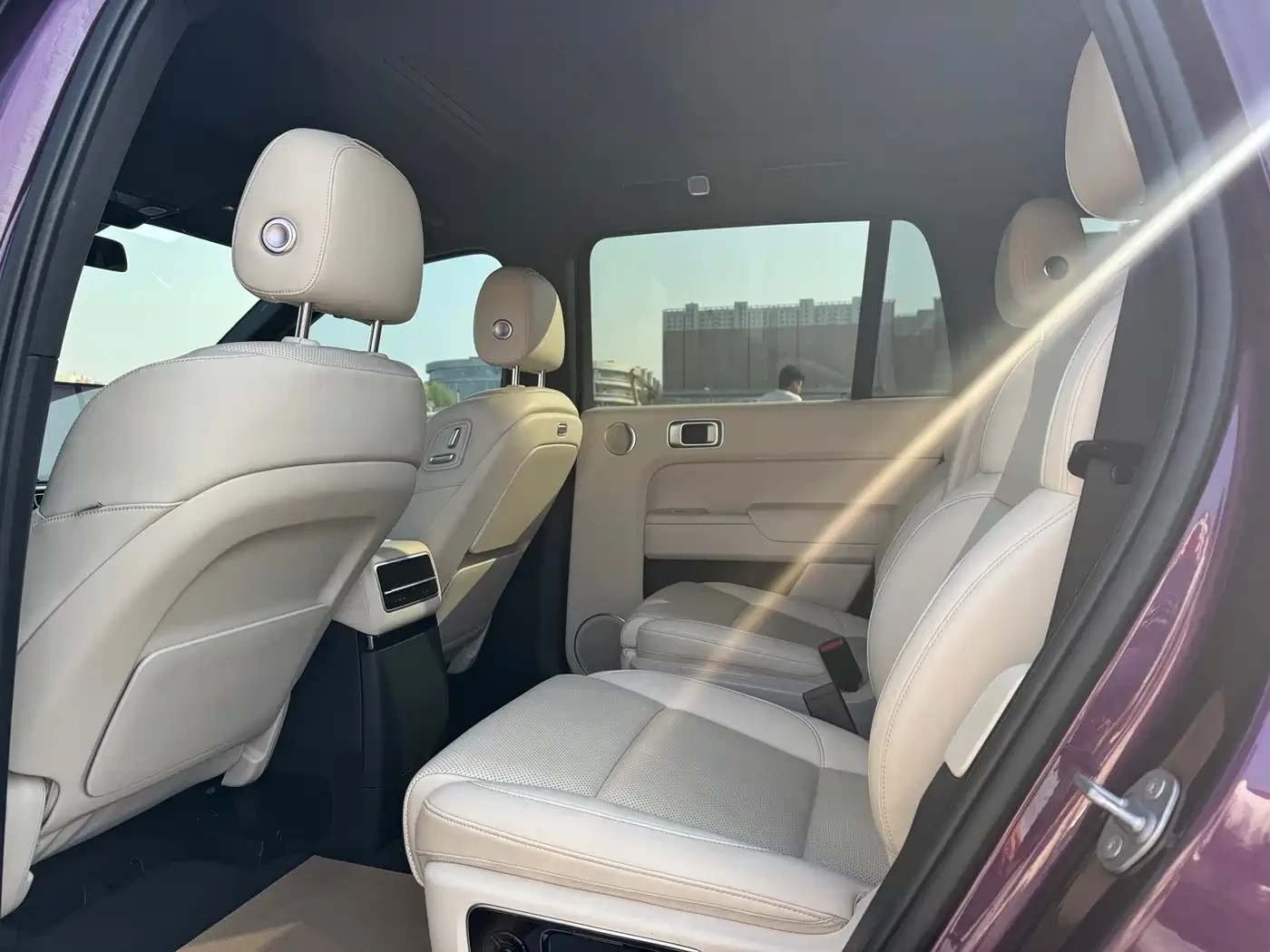 Li Auto L9 Li Auto L9 Max | 1.5 EREV | AWD | 42.6 kWh | Mobile.bg � ����������� 11