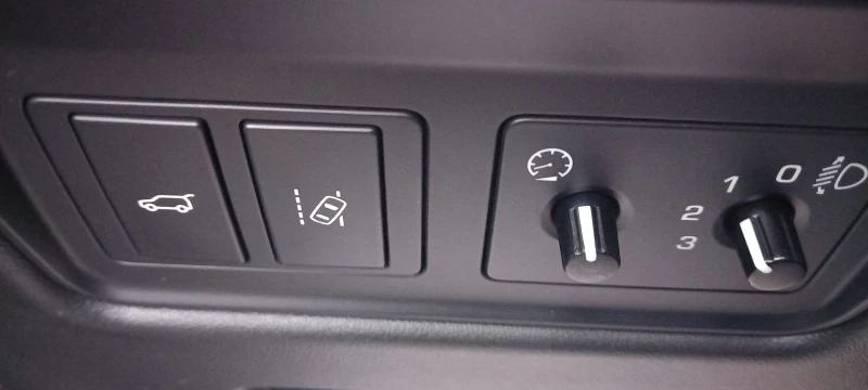 Land Rover Discovery 4Х4 152000КМ ИЗКЛЮЧИТЕЛЕН СЕРВИ КНИЖК ОБСЛУЖ УНИКТ, снимка 17 - Автомобили и джипове - 39726706