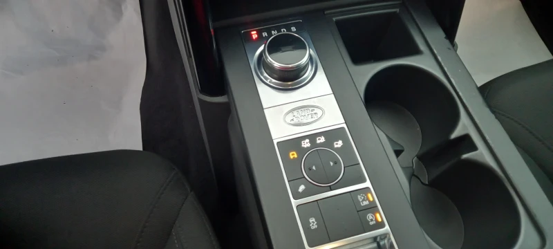 Land Rover Discovery 4Х4 152000КМ ИЗКЛЮЧИТЕЛЕН СЕРВИ КНИЖК ОБСЛУЖ УНИКТ, снимка 13 - Автомобили и джипове - 39726706