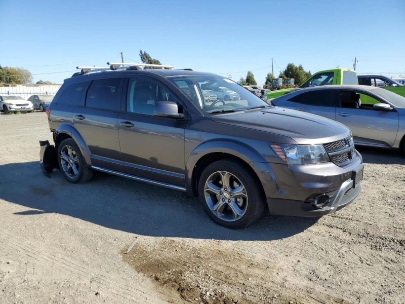 Dodge Journey CROSSROAD FWD 3.6L 283кс * Перфектна за ГАЗ, снимка 4 - Автомобили и джипове - 47562217