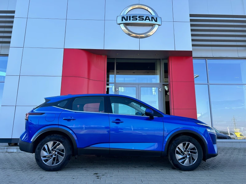 Nissan Qashqai 1.3 DIG-T Acenta 6 M/T, снимка 2 - Автомобили и джипове - 47716098