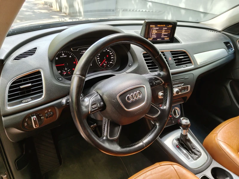 Audi Q3 2.0TDI* 4x4* АВТОМАТИК* УНИКАЛЕН САЛОН* , снимка 13 - Автомобили и джипове - 52828689