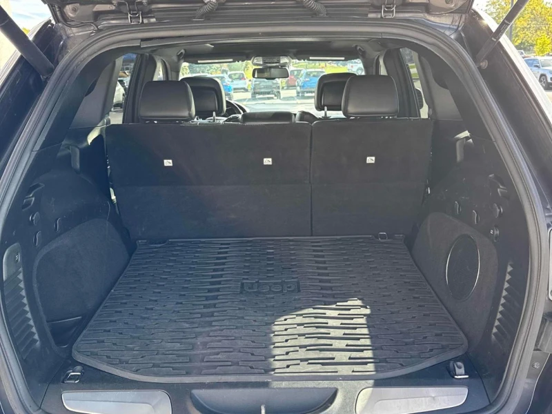 Jeep Grand cherokee Overland* AWD* 3.6* 8ZF* Distr* Въздух* Обдух* Пан, снимка 11 - Автомобили и джипове - 52317831