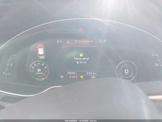 Audi Q7 60к км* QUATTRO* VIRTUAL* Кожа* Панорама* Камера, снимка 11 - Автомобили и джипове - 53522617