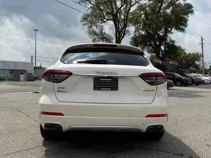 Maserati Levante S V6 GRAN LUSSO AWD HARMAN KARDON , снимка 5 - Автомобили и джипове - 55662269