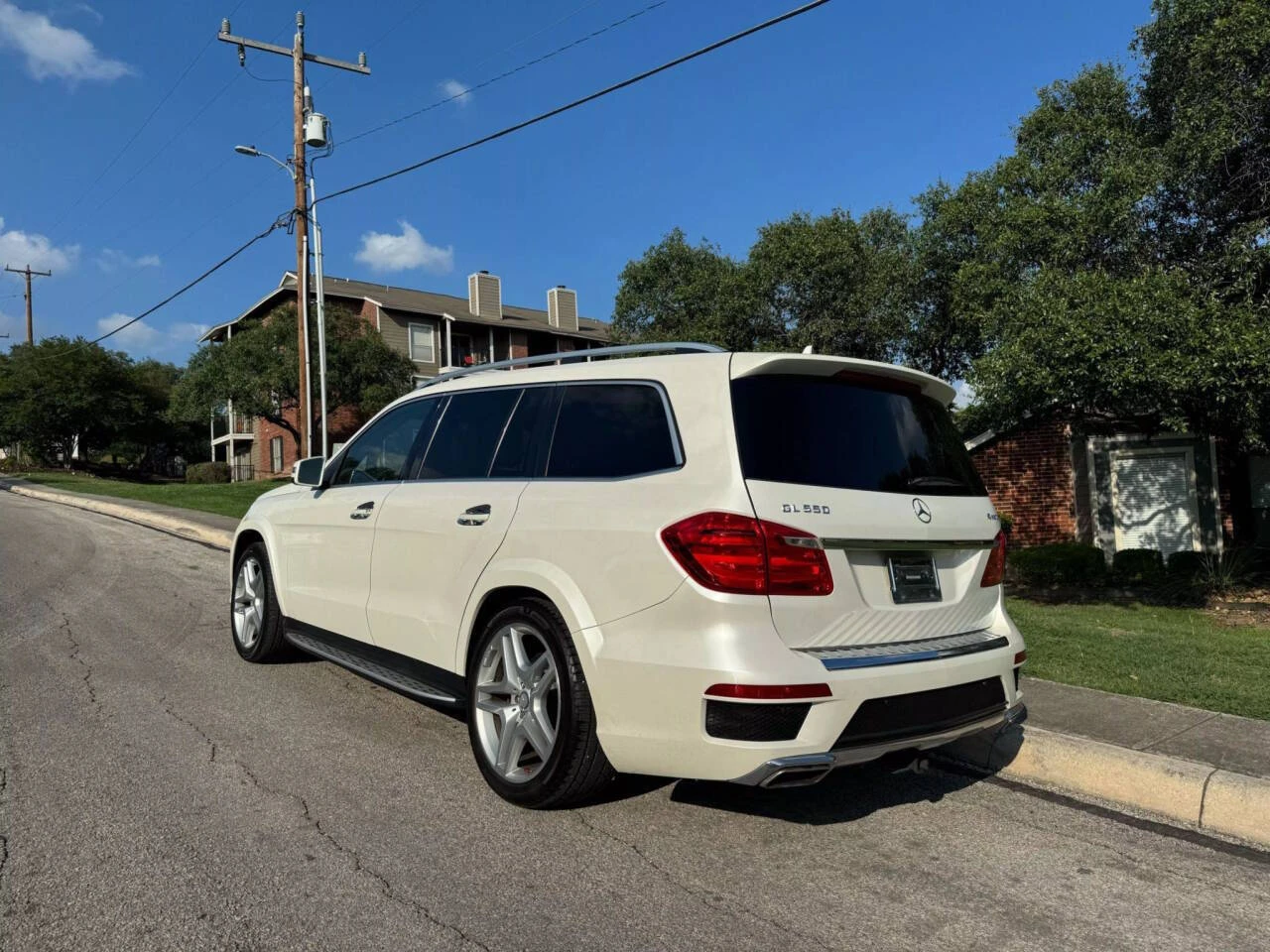 Mercedes-Benz GL 550* harman kardon* multibeam led* Масаж* панорама - изображение 4