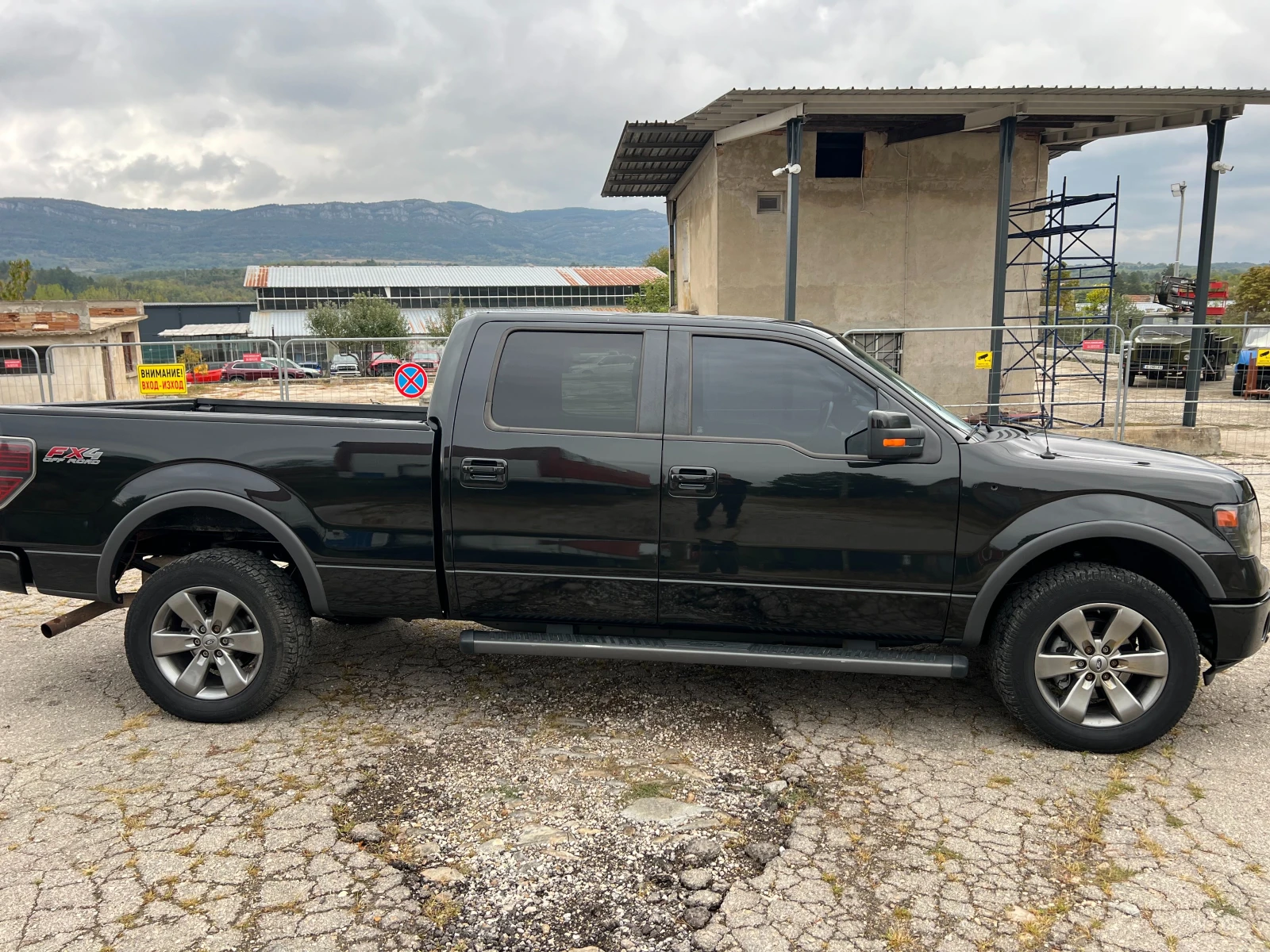 Ford F150 5.0 4X4 FX4 - изображение 3