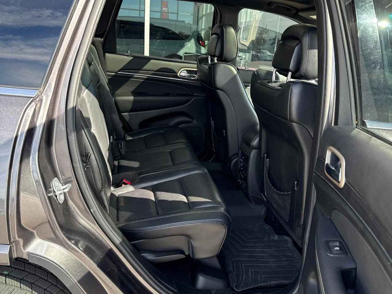 Jeep Grand cherokee Overland* AWD* 3.6* 8ZF* Distr* Въздух* Обдух* Пан - изображение 10