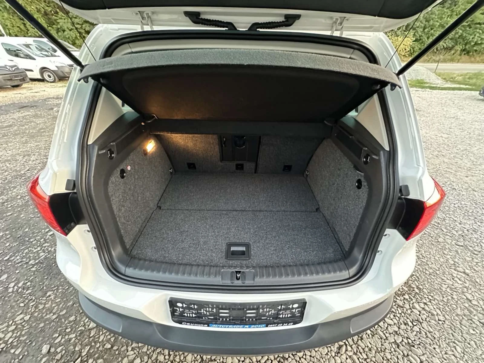 VW Tiguan BENZIN* FACE* LED* PANORAMA - изображение 7