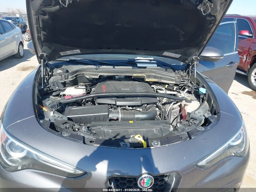 Alfa Romeo Stelvio 2l Ti Awd, снимка 10 - Автомобили и джипове - 53775637