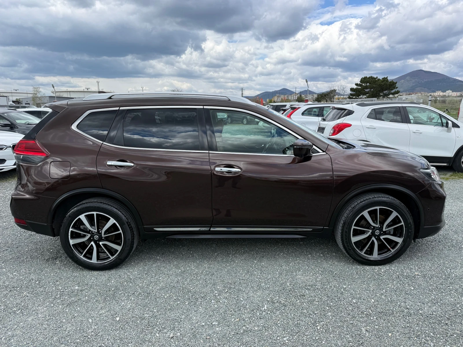 Nissan X-trail (KATO НОВА)^(4x4), снимка 4 - Автомобили и джипове - 54145544