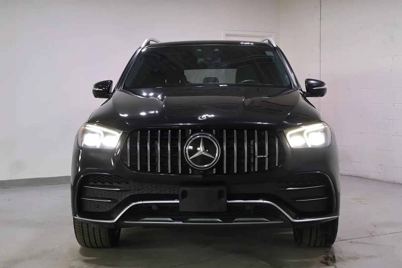 Mercedes-Benz GLE 53 4MATIC * AMG* 4MATIC+ * ПОДГРЕВ* ОБДУХВАНЕ* ПАНОРАМА* BUR, снимка 2 - Автомобили и джипове - 54923067