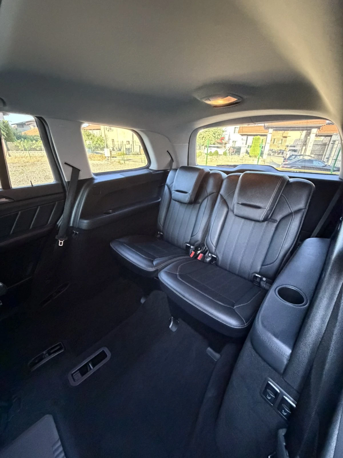 Mercedes-Benz GL 450 3.0i V6 biturbo, снимка 8 - Автомобили и джипове - 55242820