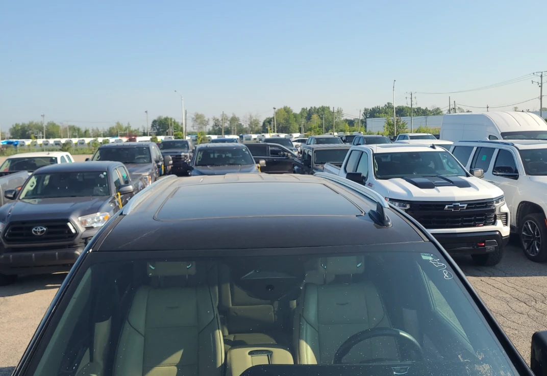 Cadillac Escalade * PREMIUM LUXURY* �����* 360* Pano* HUD* 8������*  | Mobile.bg � ����������� 7