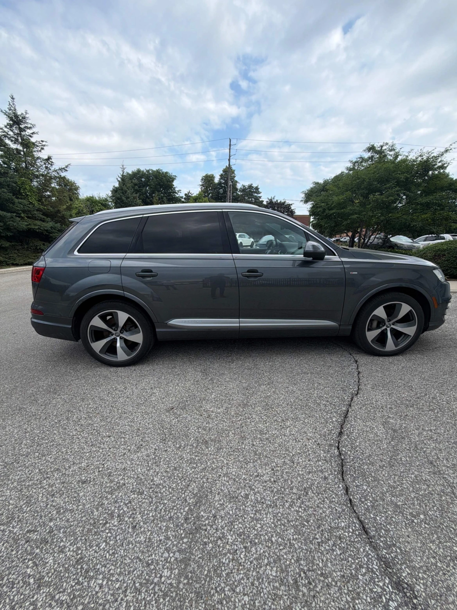 Audi Q7 * Technik * CARFAX * ОТ ПРЕДСТАВИТЕЛСТВО * , снимка 15 - Автомобили и джипове - 56159853