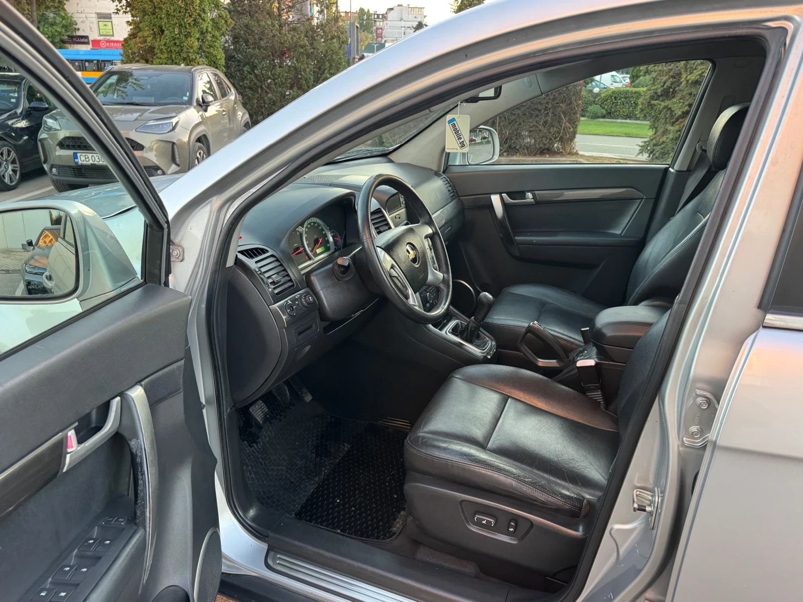 Chevrolet Captiva, снимка 8 - Автомобили и джипове - 56309248