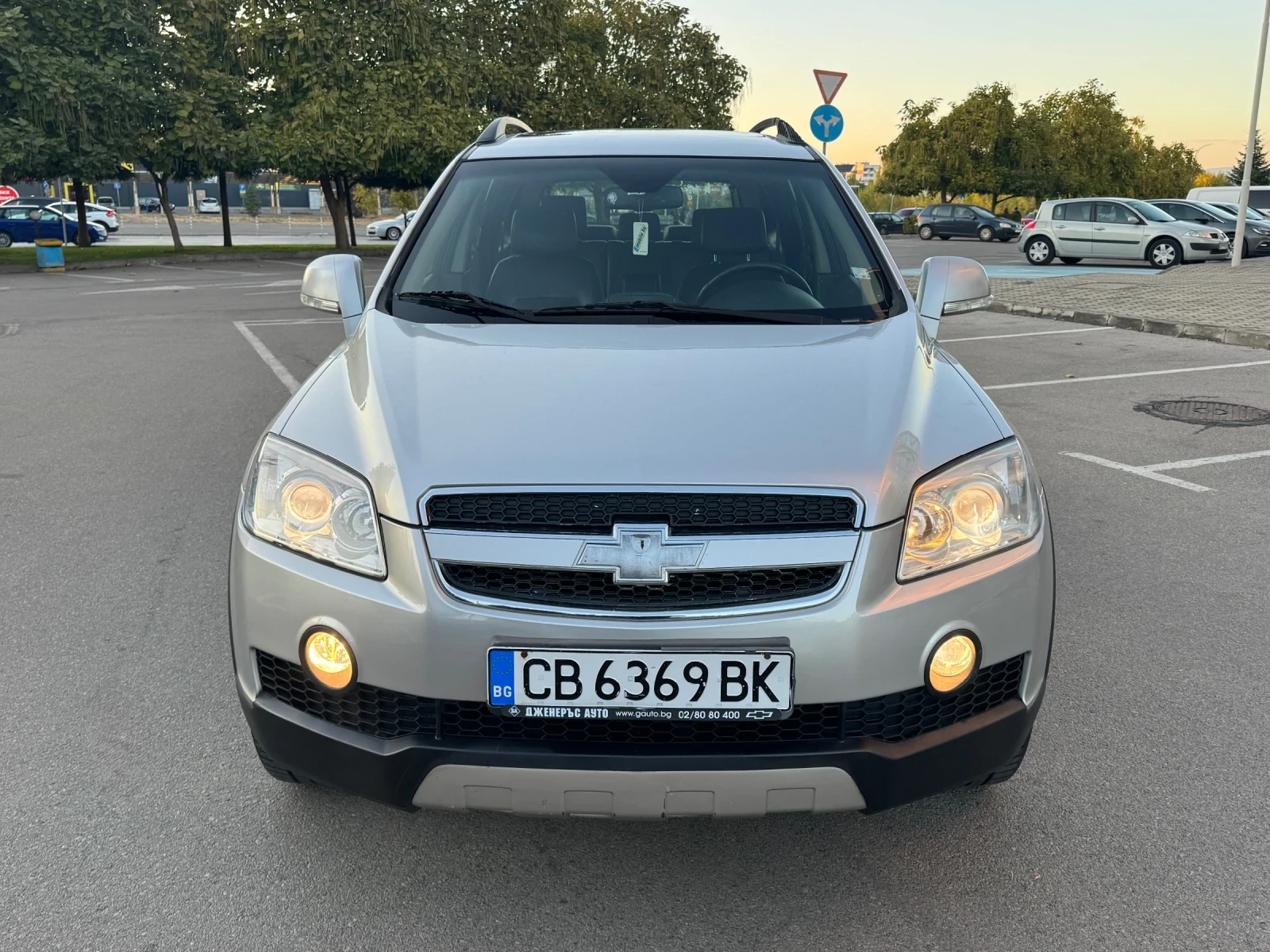 Chevrolet Captiva, снимка 5 - Автомобили и джипове - 56309248