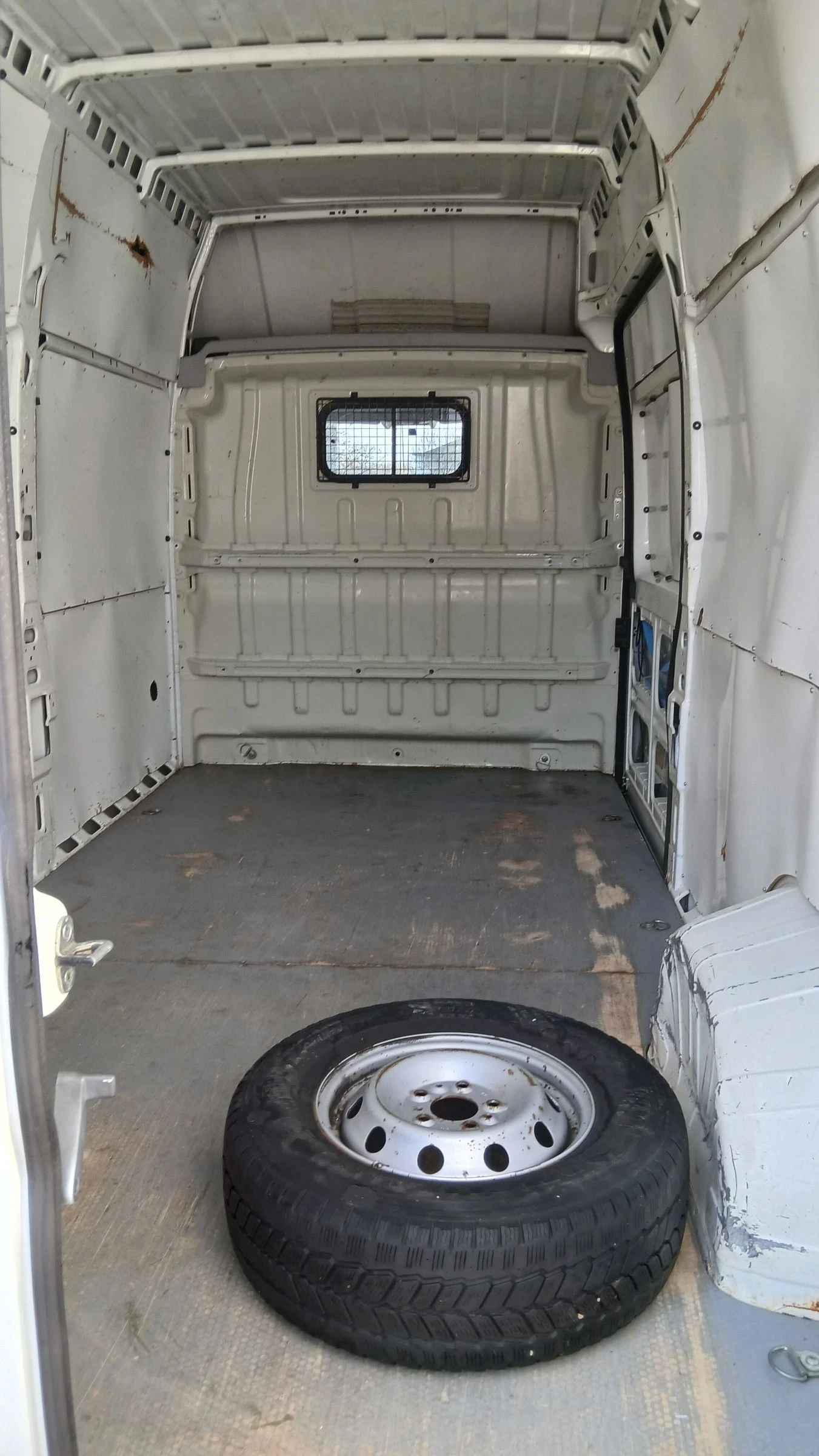 Citroen Jumper 2.2 ТОП УНИКАТ 190000КМ РЕАЛНИ, снимка 17 - Бусове и автобуси - 53732099