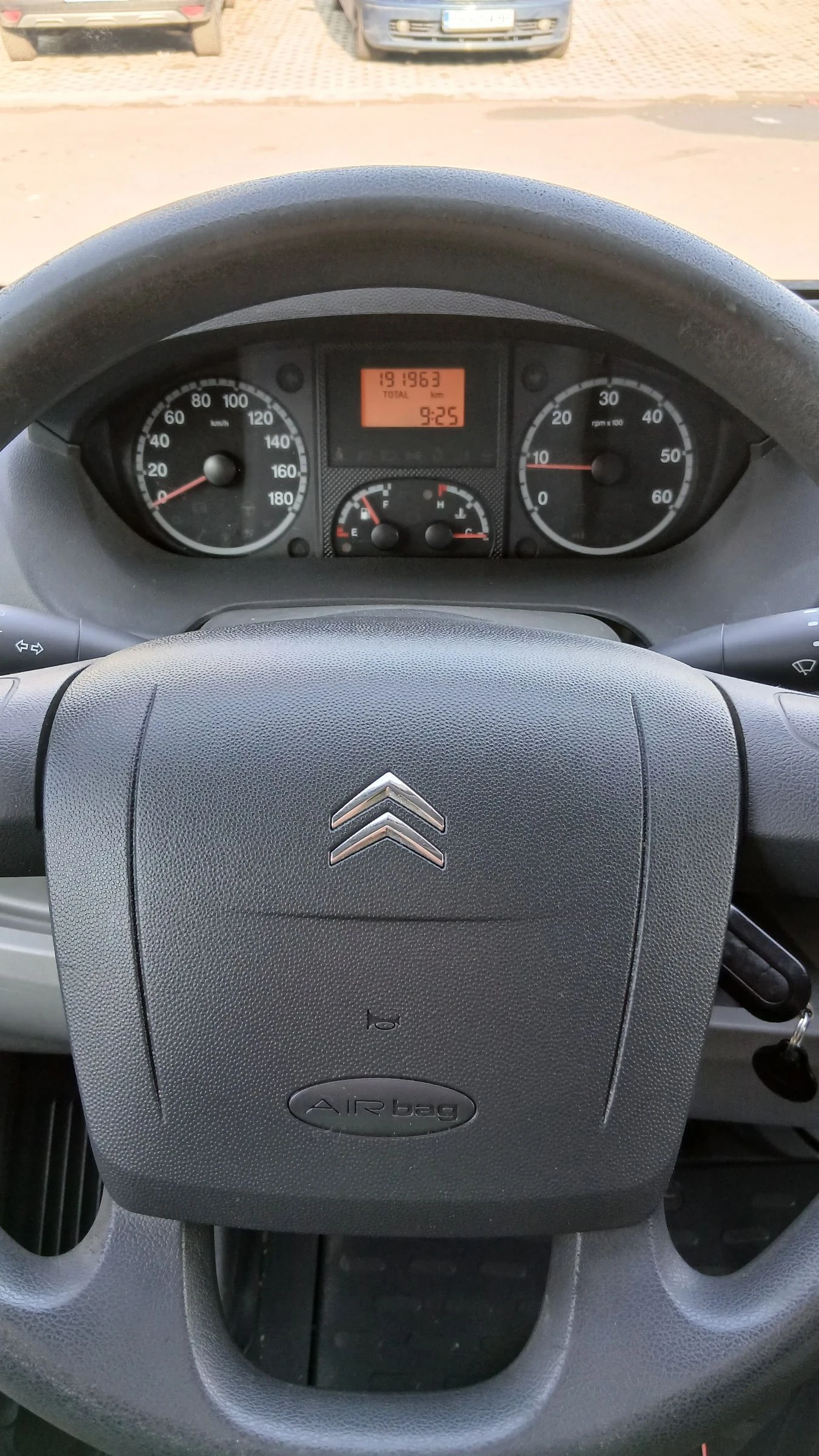 Citroen Jumper 2.2 ТОП УНИКАТ 190000КМ РЕАЛНИ, снимка 11 - Бусове и автобуси - 53732099