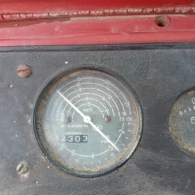 Трактор Владимировец, снимка 15