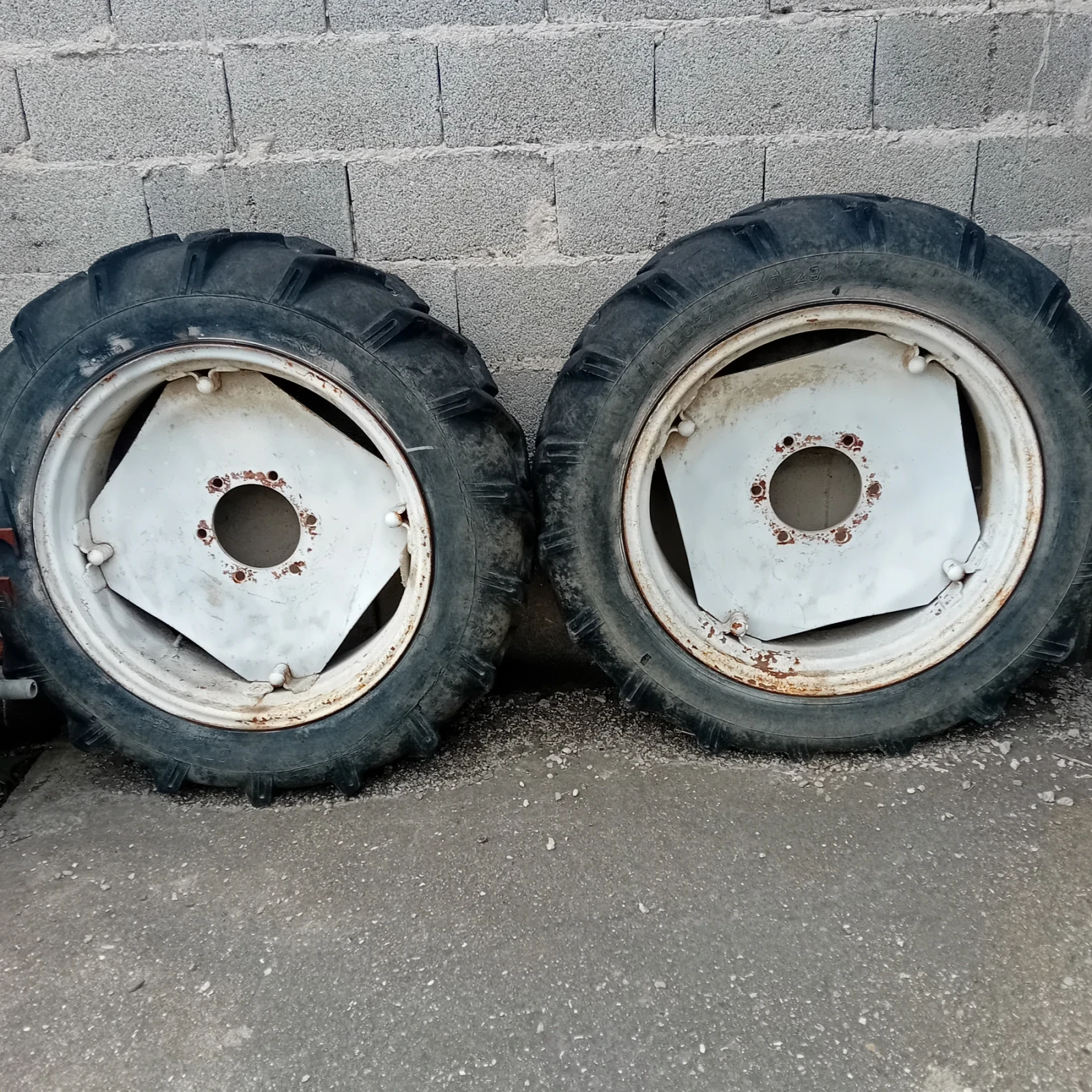 ������� ������������ | Mobile.bg � ����������� 14