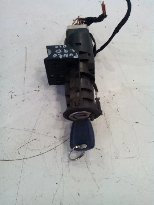 Контактен ключ за Фиат Пунто 1.9Д