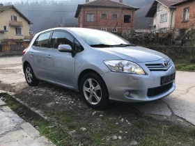 Toyota Auris 1.6VALVEMATIK, снимка 2