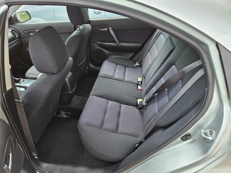 Mazda 6 1.8 бензин 120кс, снимка 7 - Автомобили и джипове - 49763167