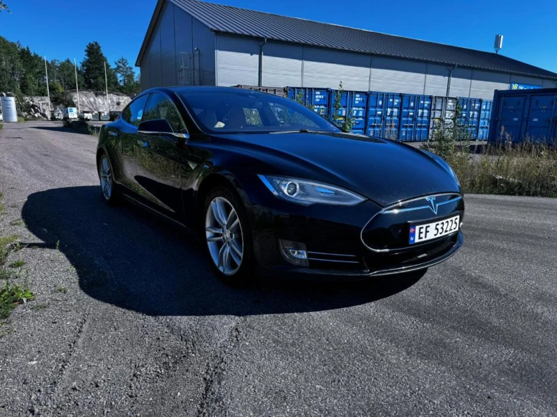 Tesla Model S P85D Performance Free Charging, снимка 4 - Автомобили и джипове - 51410484