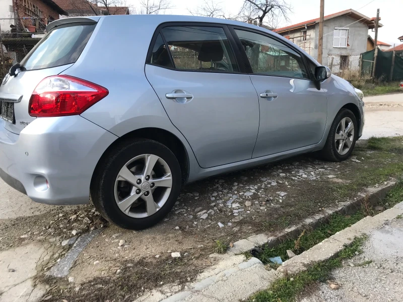 Toyota Auris 1.6VALVEMATIK, снимка 5 - Автомобили и джипове - 52865601