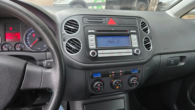 VW Golf Plus 1.9tdi , снимка 8 - Автомобили и джипове - 53398555