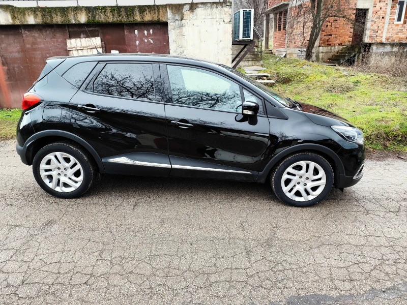 Renault Captur 1.2 iTOP NAVI., снимка 8 - Автомобили и джипове - 53456338