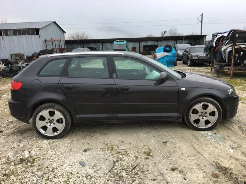 Audi A3 2.0 TDI, снимка 5 - Автомобили и джипове - 32160116