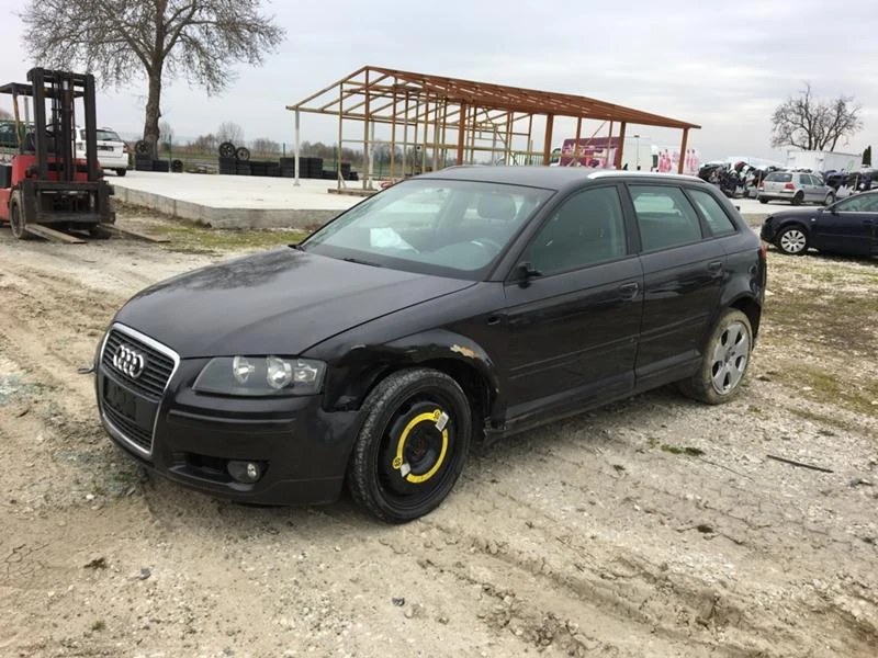 Audi A3 2.0 TDI, снимка 2 - Автомобили и джипове - 32160116