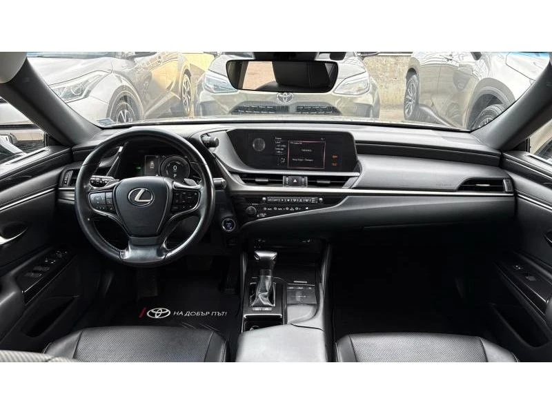 Lexus ES 300 h 2.5 HSD EXECUTIVE, снимка 8 - Автомобили и джипове - 54628208