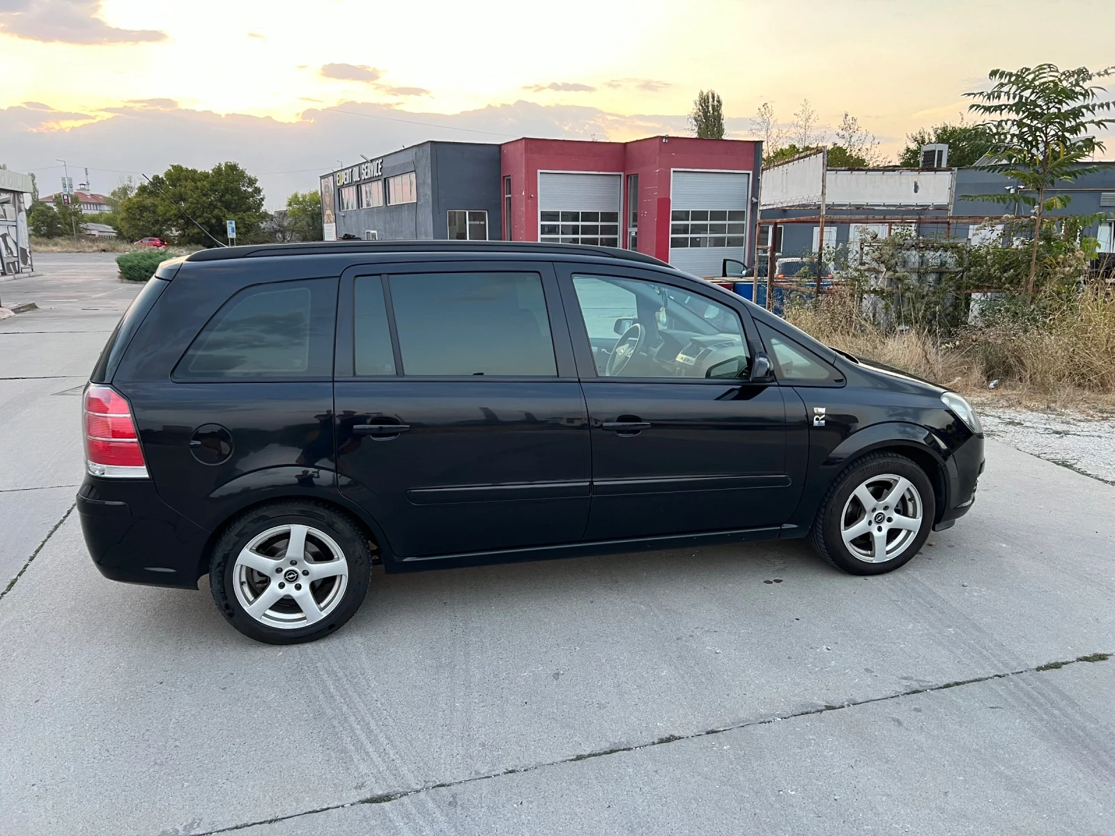 Opel Zafira  - изображение 3