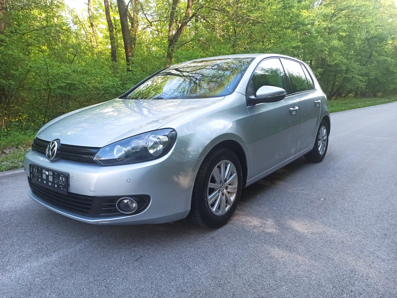 VW Golf 1.6 TDI 105 к.с. - изображение 2