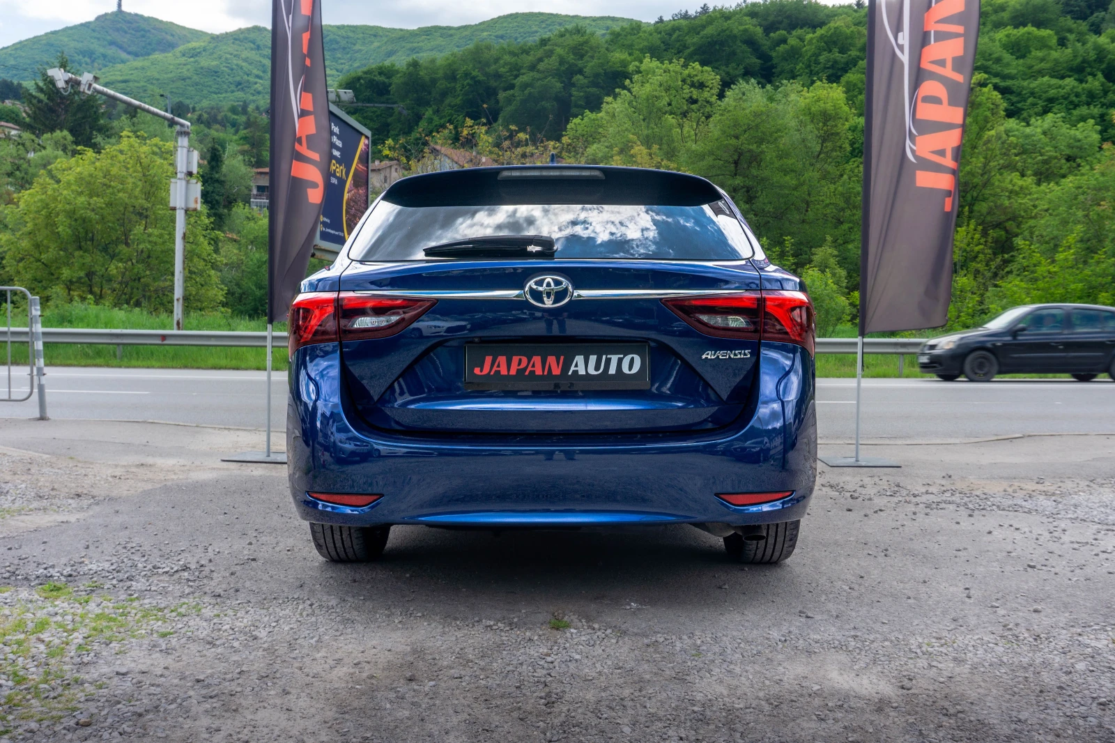 Toyota Avensis 2.0 D-4D С Гаранция! 2nd Facelift! ТОП СЪСТОЯНИЕ! - изображение 5