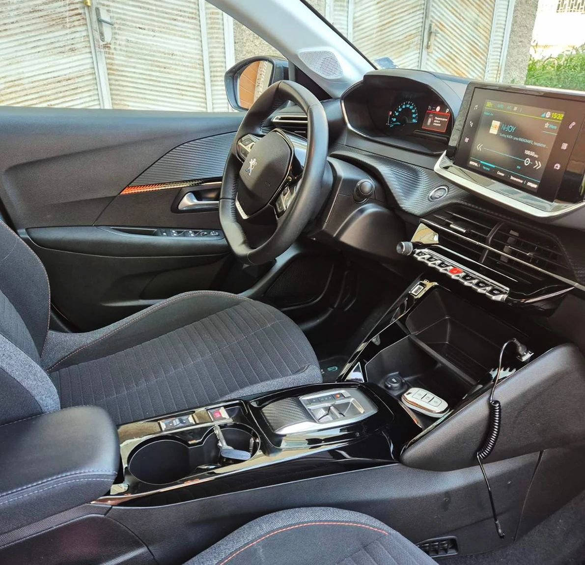 Peugeot 208 e | Mobile.bg   11