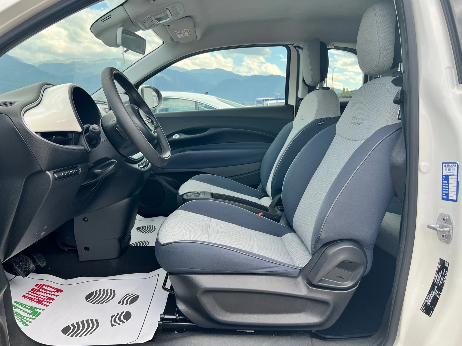 Fiat 500 e  3+ 1 42 kWh - изображение 8