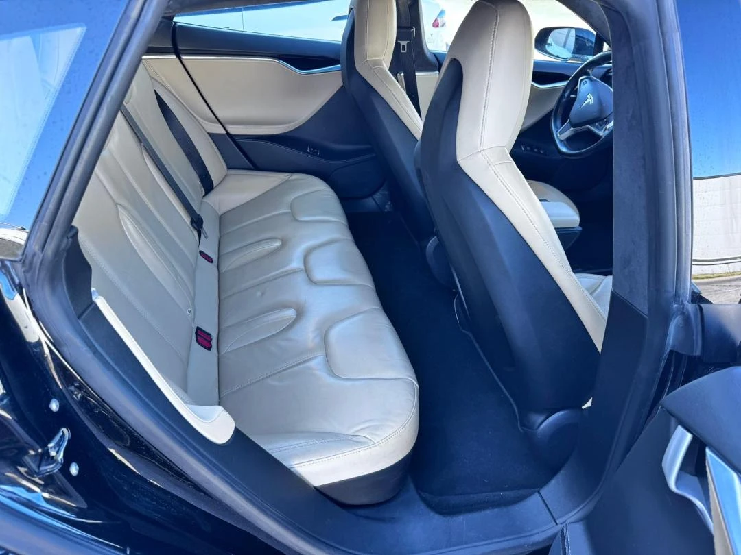 Tesla Model S P85D Performance Free Charging | Mobile.bg   11