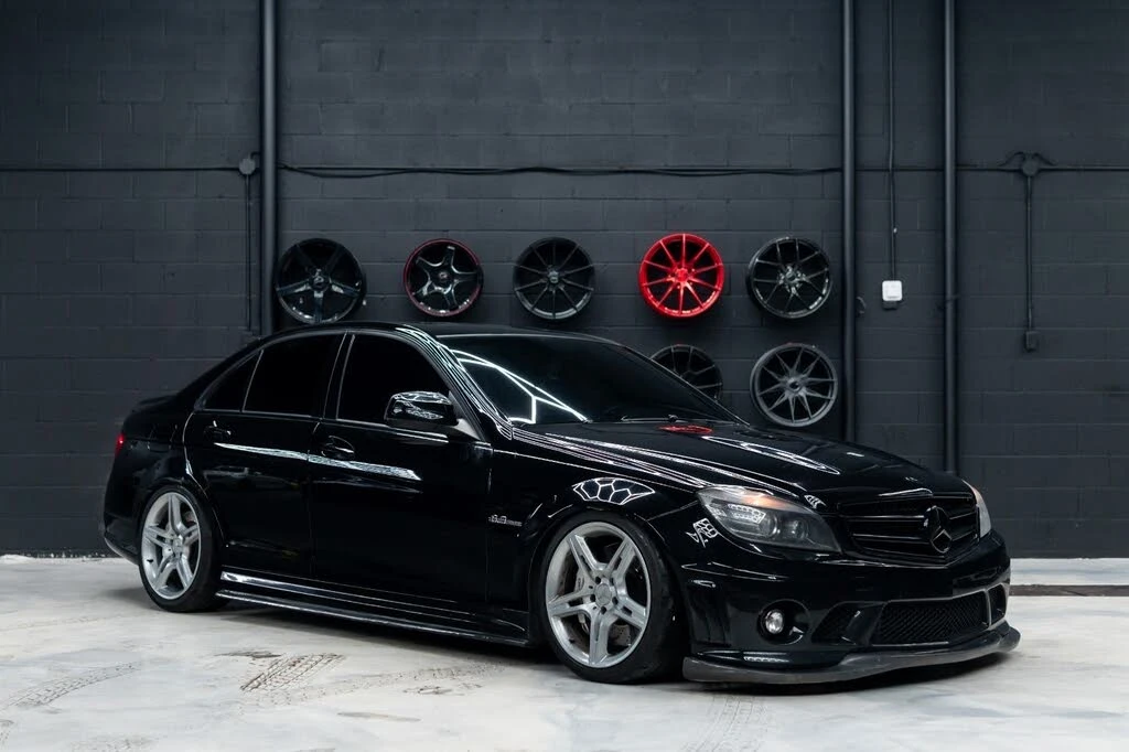 Mercedes-Benz C 63 AMG ALL BLACK* STANCE* CARBON* FULL MAXX* ЛИЗИНГ - изображение 3