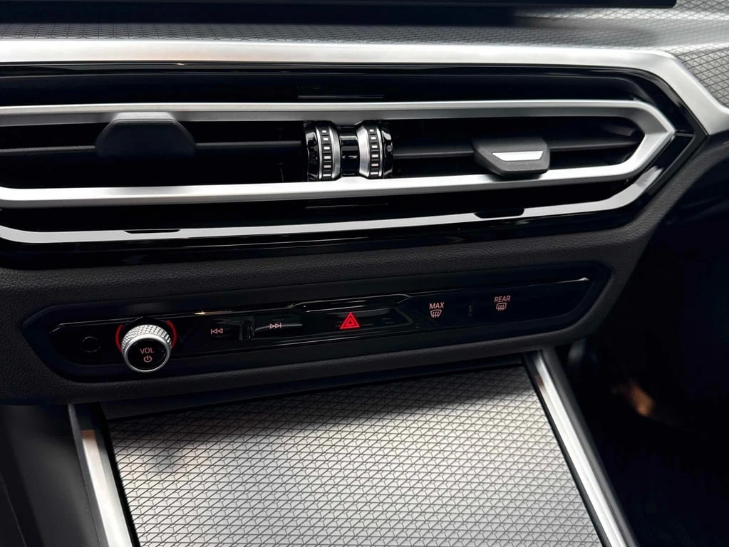 BMW 330 * 330i xDrive * CARFAX * ��� ������������ ������ | Mobile.bg � ����������� 17