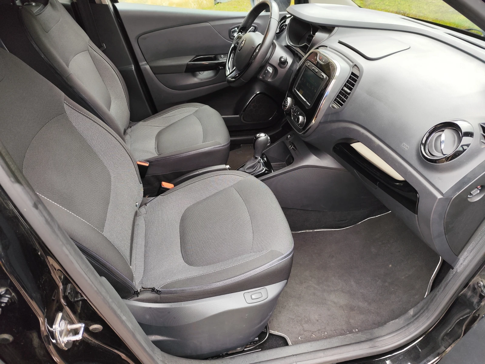 Renault Captur 1.2 iTOP NAVI. - изображение 9