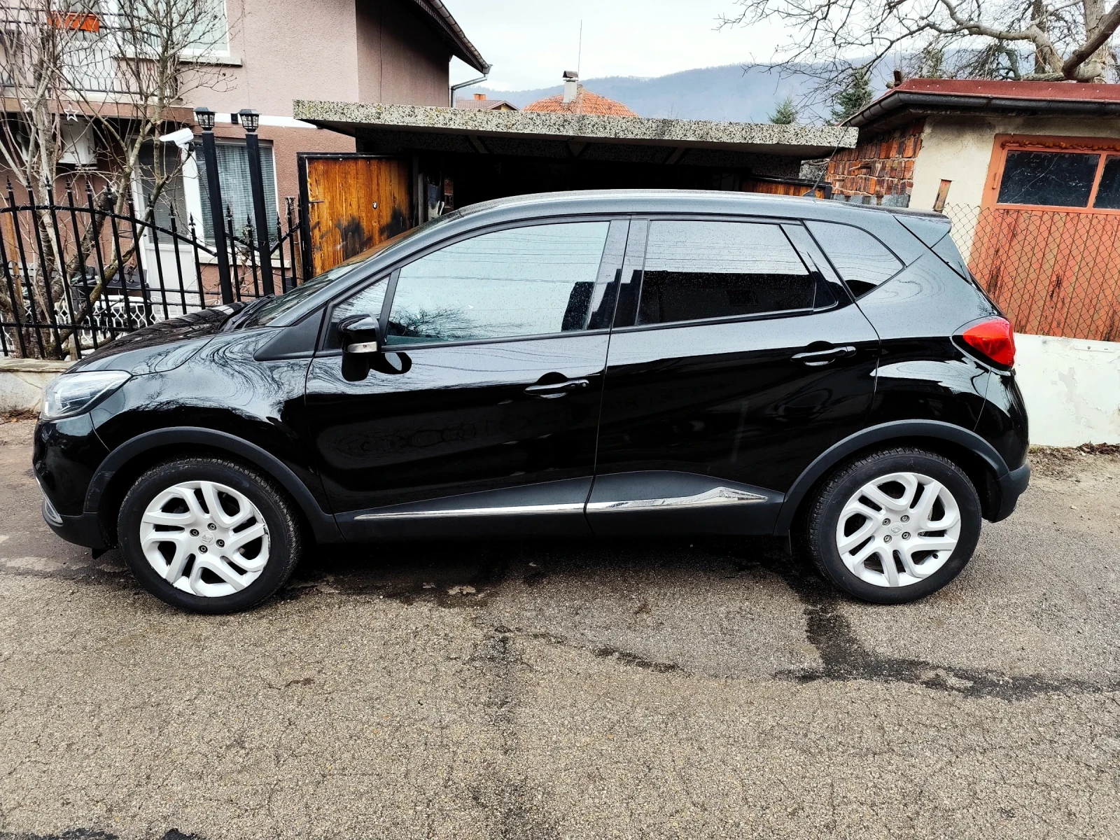 Renault Captur 1.2 iTOP NAVI. - изображение 4
